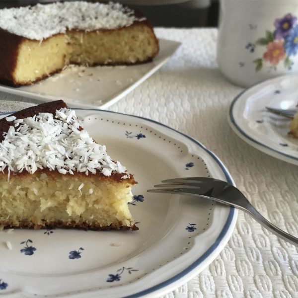 Receta bizcocho de coco sin huevo y sin azúcar